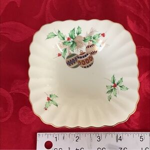 Festive Square trinket dish with Holly and Ornaments